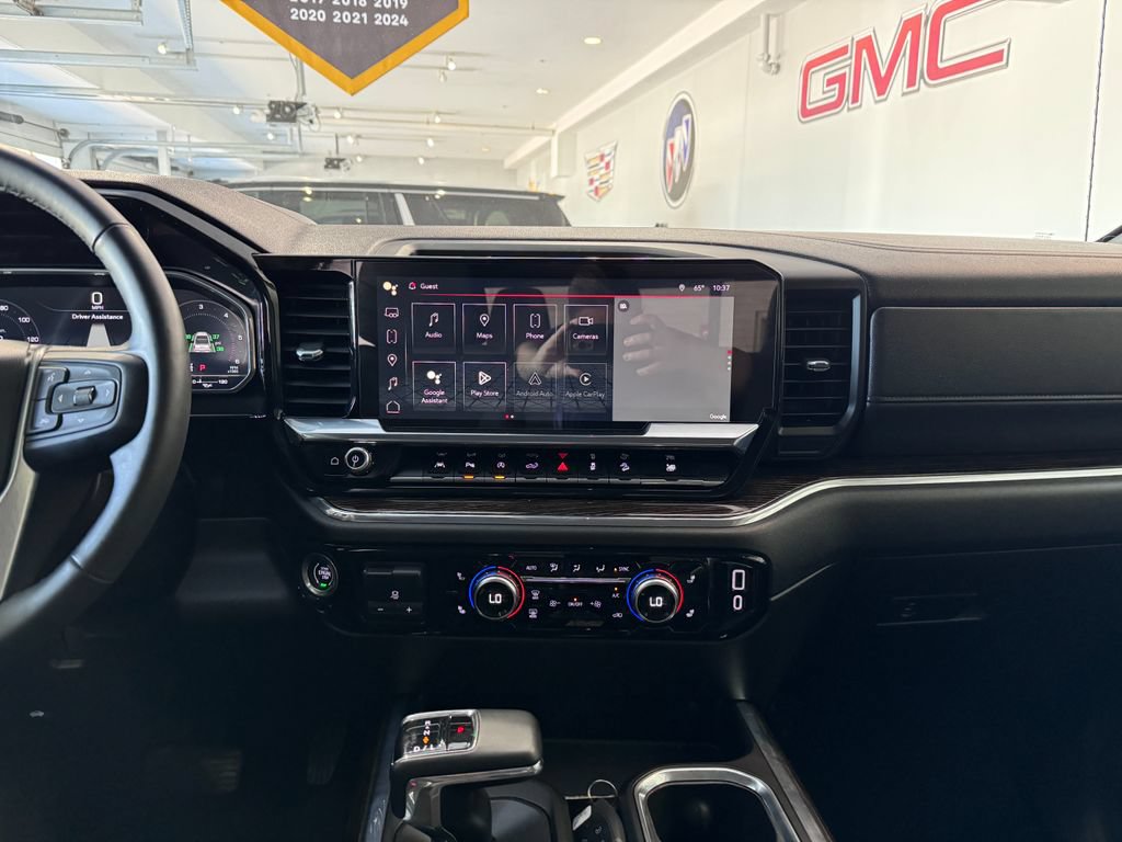 Certified 2024 GMC Sierra 1500 Elevation w/ Preferred Package AWD/4WD image 20