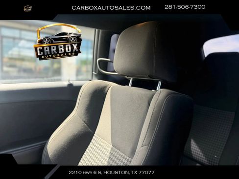 Used 2019 Dodge Challenger GT w/ Driver Convenience Group RWD image 19