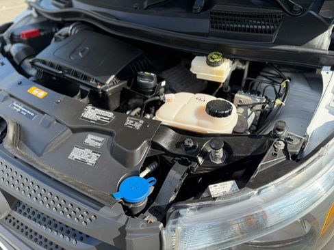 Used 2019 Mercedes-Benz Metris image 17