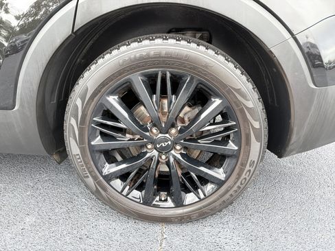 Used 2022 Kia Telluride SX w/ Towing Package FWD image 32
