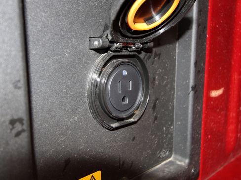 New 2025 Ford F150 XLT w/ Equipment Group 302A MID image 38