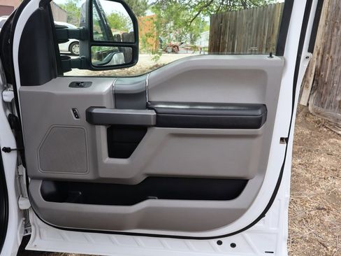 Used 2020 Ford F350 XLT w/ XLT Premium Package AWD/4WD image 26