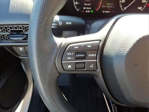 Used 2023 Honda HR-V LX image 20