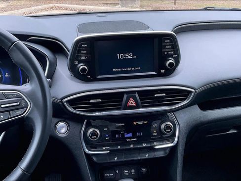 Used 2020 Hyundai Santa Fe SEL w/ Convenience Package image 5