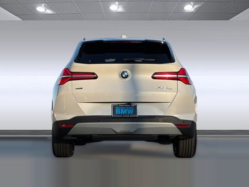Used 2026 BMW X3 xDrive30i w/ Premium Package AWD/4WD image 9