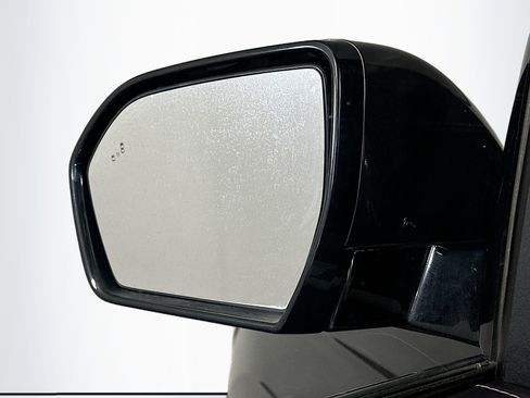 Used 2024 Ford Expedition Max XLT image 16