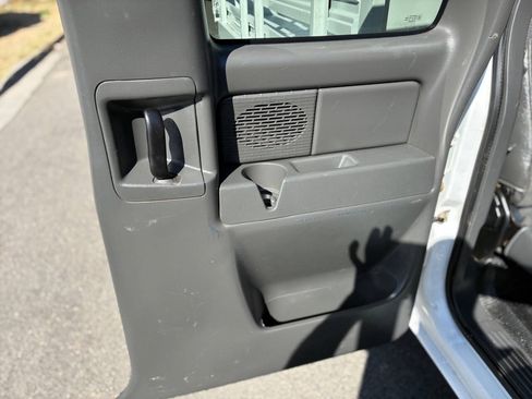 Used 2007 GMC Sierra 2500 W/T AWD/4WD image 15