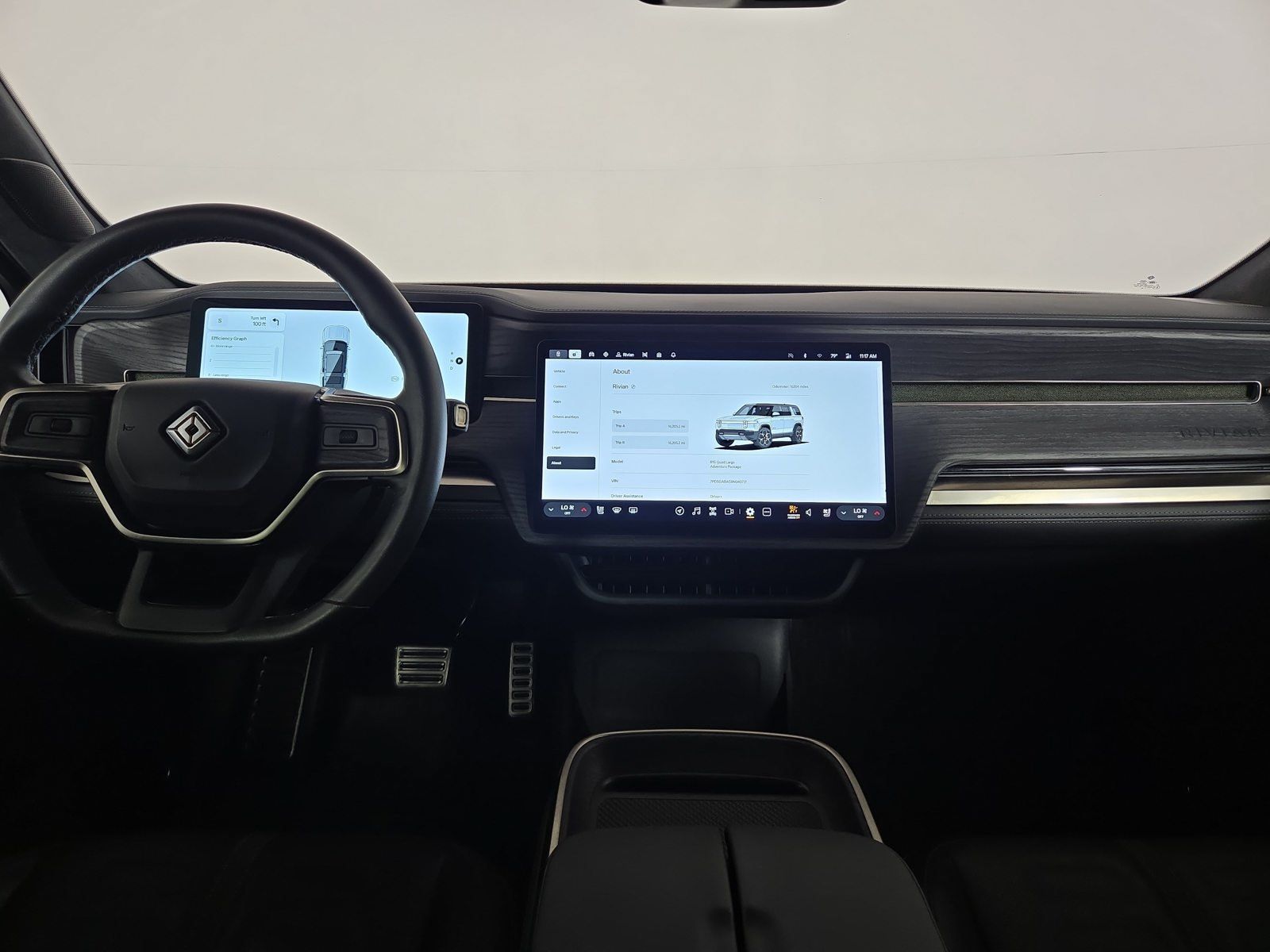 Used 2024 Rivian R1S Adventure Quad AWD/4WD image 27