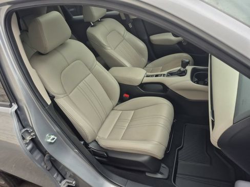 Used 2023 Honda HR-V EX-L image 18