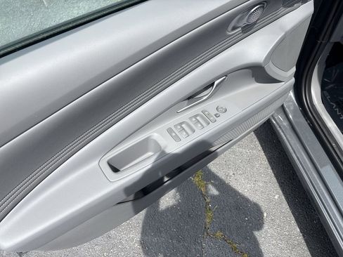 New 2026 Hyundai Elantra Sport FWD image 15