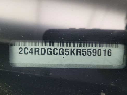 Used 2019 Dodge Grand Caravan SXT FWD image 33