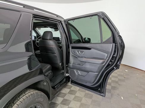 New 2026 Honda Pilot TrailSport image 35
