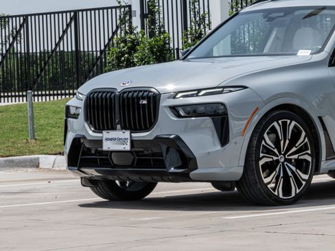 Certified 2023 BMW X7 M60i w/ Executive Package AWD/4WD image 39