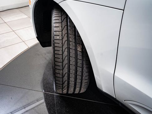 Used 2019 Porsche Macan S image 51