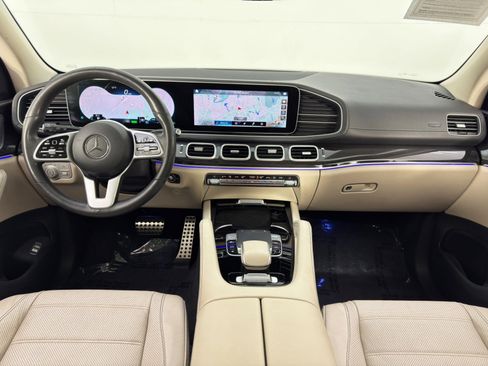 Used 2020 Mercedes-Benz GLS 580 4MATIC image 13