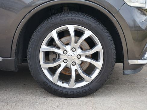 Used 2017 Dodge Durango Citadel w/ Premium Entertainment Group image 4