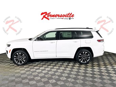 New 2025 Jeep Grand Cherokee L Overland image 4