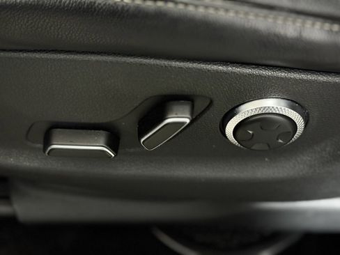 Used 2024 Genesis GV80 3.5T image 16