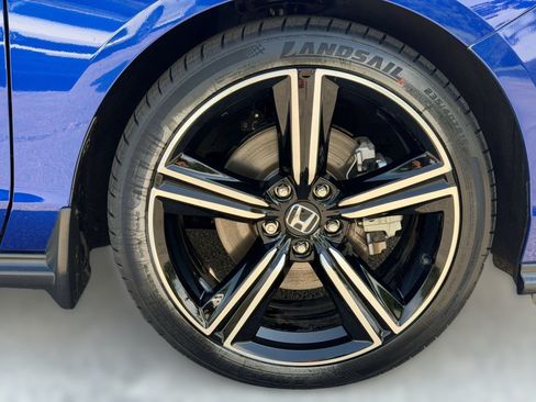 Used 2023 Honda Accord Sport image 13