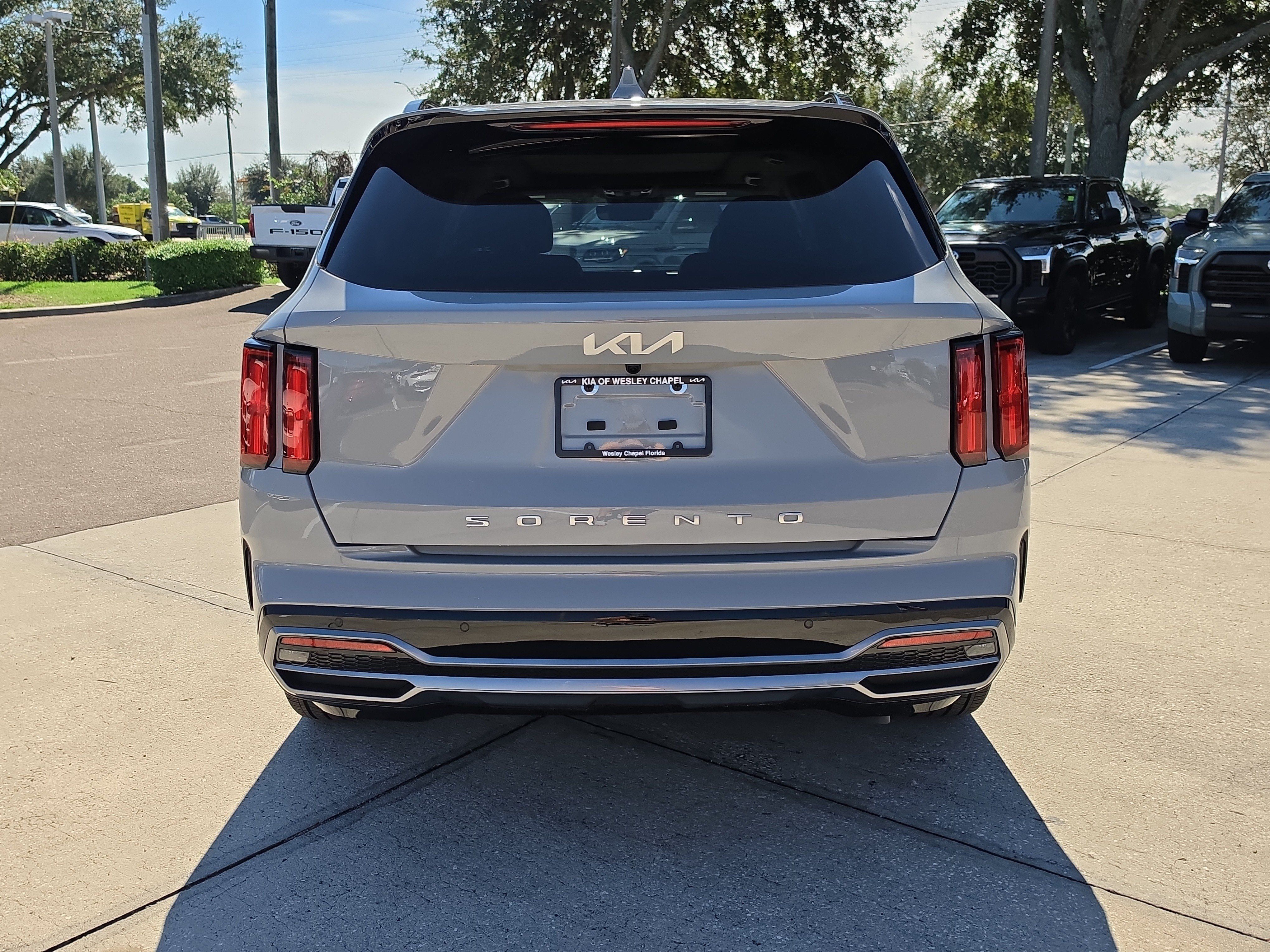 Certified 2022 Kia Sorento SX FWD image 7