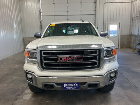 Used 2015 GMC Sierra 1500 SLT w/ SLT Crew Cab Value Package AWD/4WD image 7