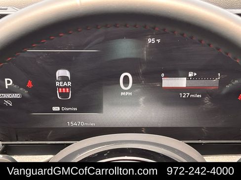 Used 2025 Nissan Kicks SR FWD image 16