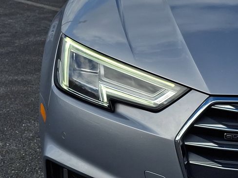 Used 2018 Audi A4 2.0T Premium Plus w/ Premium Plus Package image 10