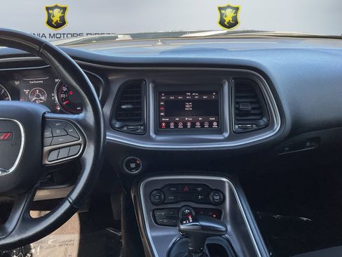 Used 2019 Dodge Challenger SXT w/ Cold Weather Group AWD/4WD image 13