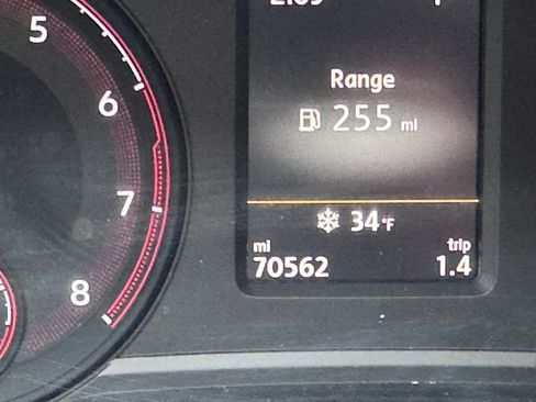 Used 2020 Volkswagen Passat 2.0T S image 34