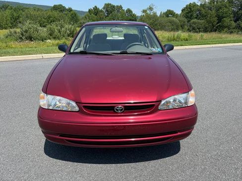 Used 1999 Toyota Corolla CE w/ Value Pkg FWD image 2