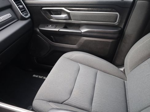 Used 2023 RAM 1500 Big Horn AWD/4WD image 13