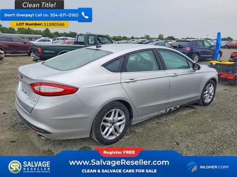 Used 2016 Ford Fusion SE FWD image 4