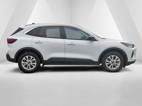 Used 2023 Ford Escape Active AWD/4WD image 8