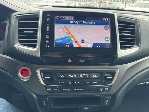 Used 2018 Honda Ridgeline RTL-T image 19