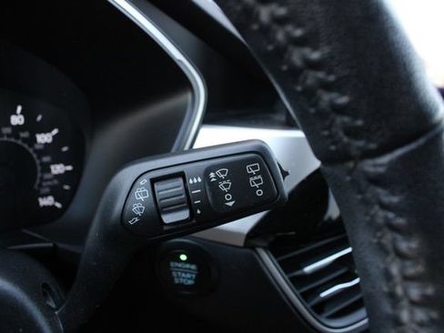 Used 2020 Ford Escape SEL AWD/4WD image 15