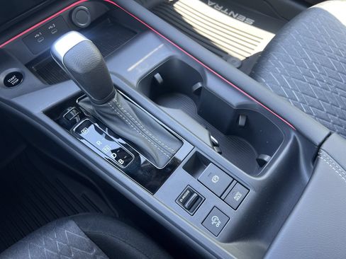 New 2026 Nissan Sentra SV w/ SV Convenience Package FWD image 8