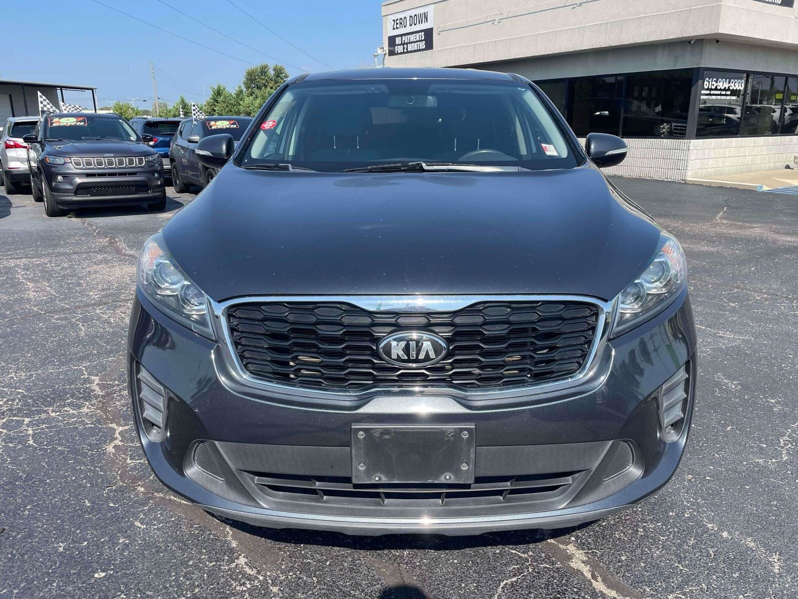 Used 2020 Kia Sorento LX FWD image 2