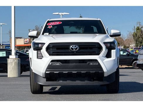 New 2026 Toyota Tacoma SR5 AWD/4WD image 9
