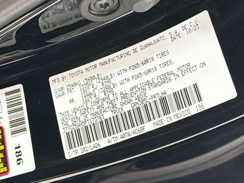 Certified 2023 Toyota Tacoma Limited AWD/4WD image 11