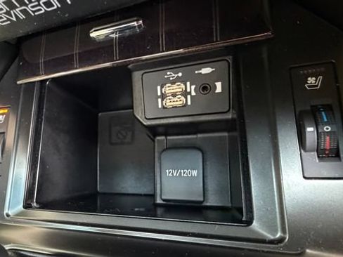 Certified 2023 Lexus GX 460 Premium AWD/4WD image 25