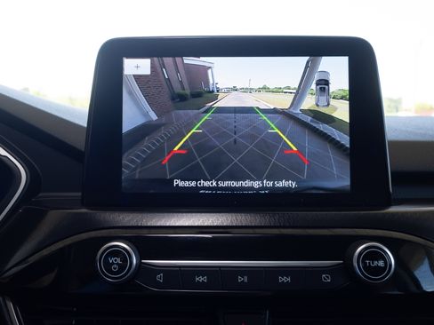 Used 2022 Ford Escape SEL w/ SEL Stealth AWD Package image 18