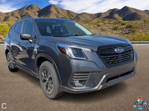 Used 2022 Subaru Forester Premium image 5