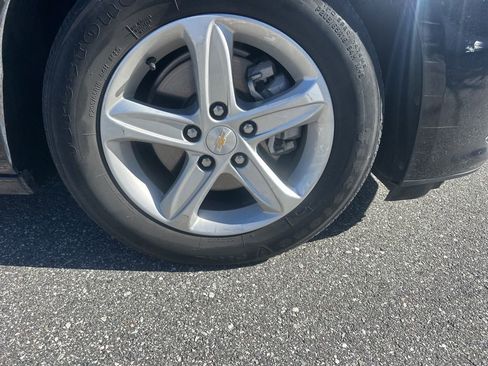 Used 2024 Chevrolet Malibu LS image 4