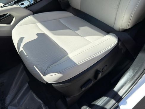 Used 2023 Kia Telluride S w/ S Sunroof Package AWD/4WD image 16