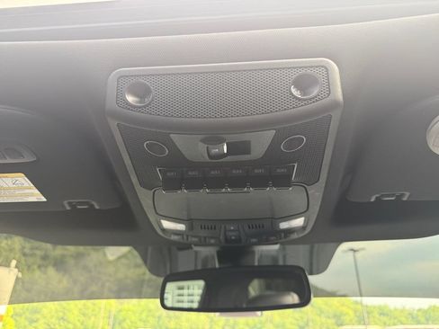 Used 2019 Ford F250 Platinum w/ Platinum Ultimate Package AWD/4WD image 37