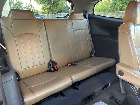 Used 2015 Buick Enclave Leather image 27