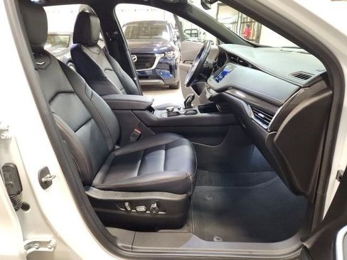 Used 2019 Cadillac XT4 Sport w/ Cold Weather Package image 32