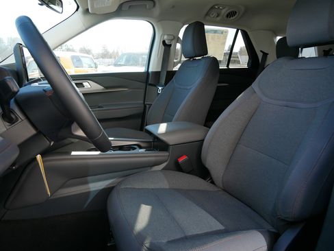 New 2026 Ford Explorer Active image 5