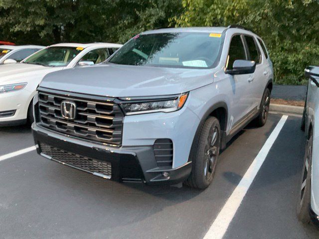Used 2026 Honda Pilot Sport image 10