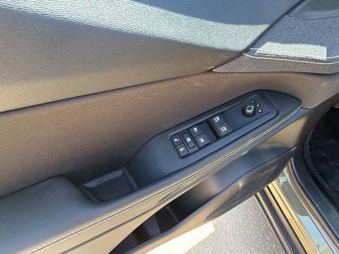 New 2026 Jeep Cherokee Laredo AWD/4WD image 15